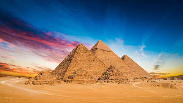 Пирамиды Гизы, Каир и античная Александрия + пляжный отдых в Шарм-эль-Шейхе с питанием «Все включено» за 127 000 RUB в мае