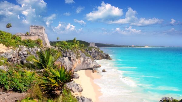 Мексика на майские: пляжный отдых в Тулуме, Сенот Дос Охос, Исла-Мухерес, Чичен-Ица и Вальядолид за 210 000 RUB