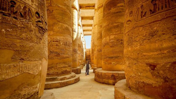 Каир с посещением пирамид Гизы, Египетского музея и рынка Хан эль-Халили, Премиум круиз по Нилу и пляжный отдых в Хургаде за 553 000 RUB в ноябре